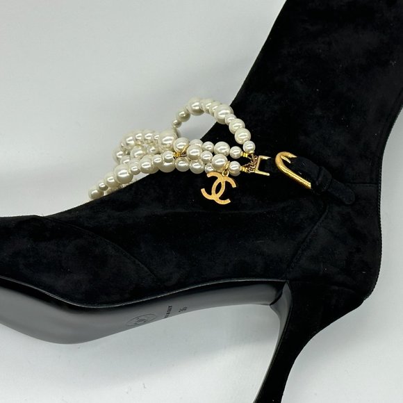 CHANEL 21A Suede Pearl String CC Charm Logo Ankle Bootie Boots Kitten Heel - Picture 10 of 16